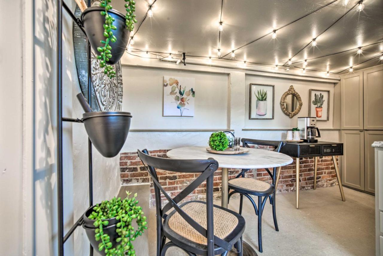 Cozy El Paso Studio With Patio About 5 Mi To Utep! エクステリア 写真